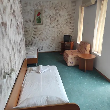 хотел андре 3*