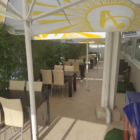 хотел андре 호텔 체르노모레츠