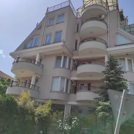 андре Отель