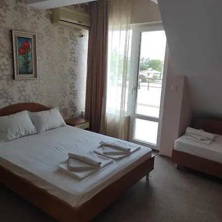 хотел андре Tchernomorets