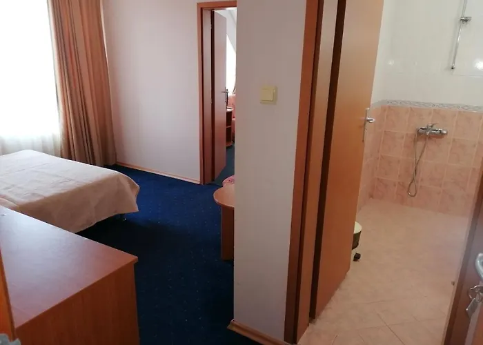 хотел андре Otel 3*