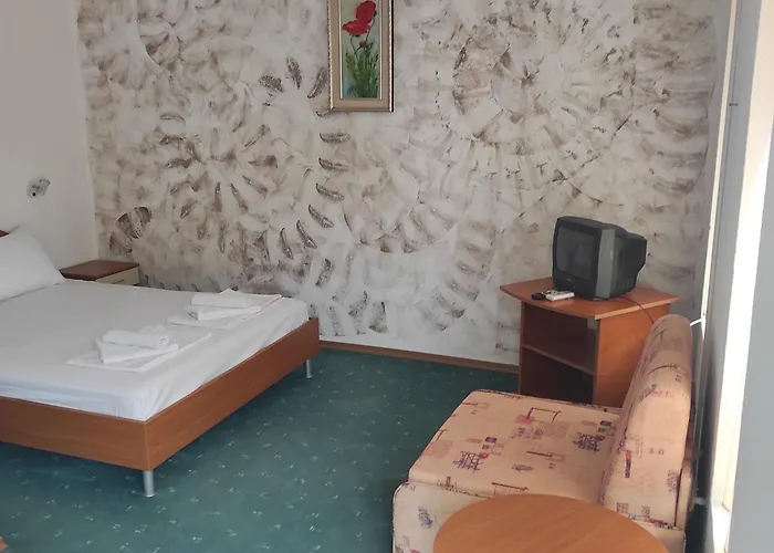 хотел андре 3*