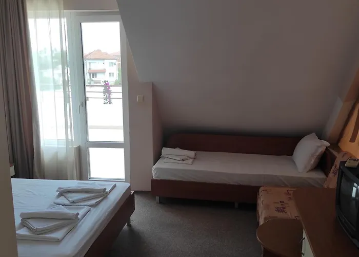 Otel хотел андре 3*